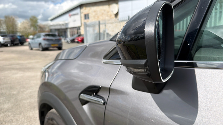 Renault Captur 1.6 E-Tech full hybrid 145 Techno 5dr Auto Hybrid Hatchback